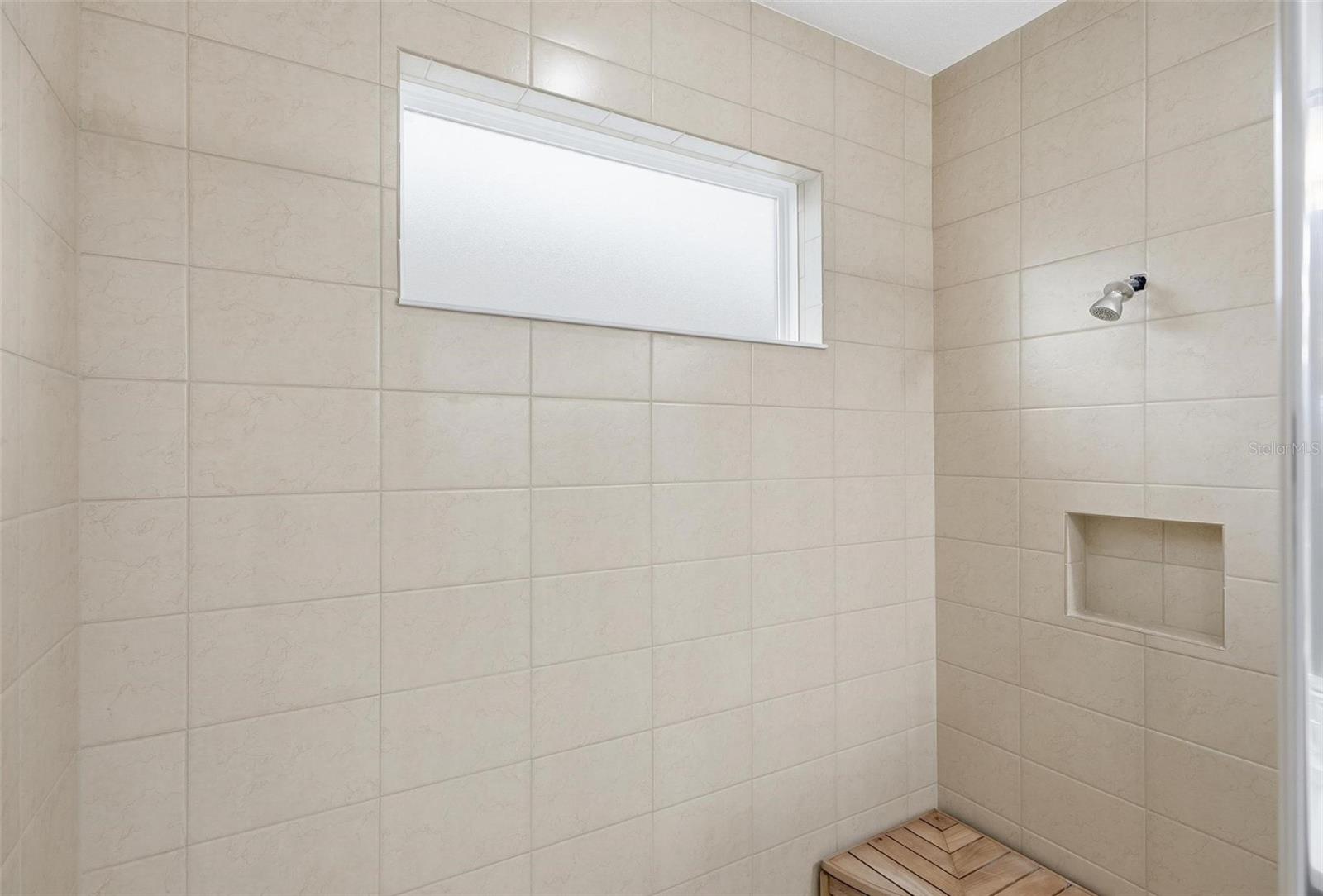 Image 48 of 95 For 281 Margaritaville Avenue