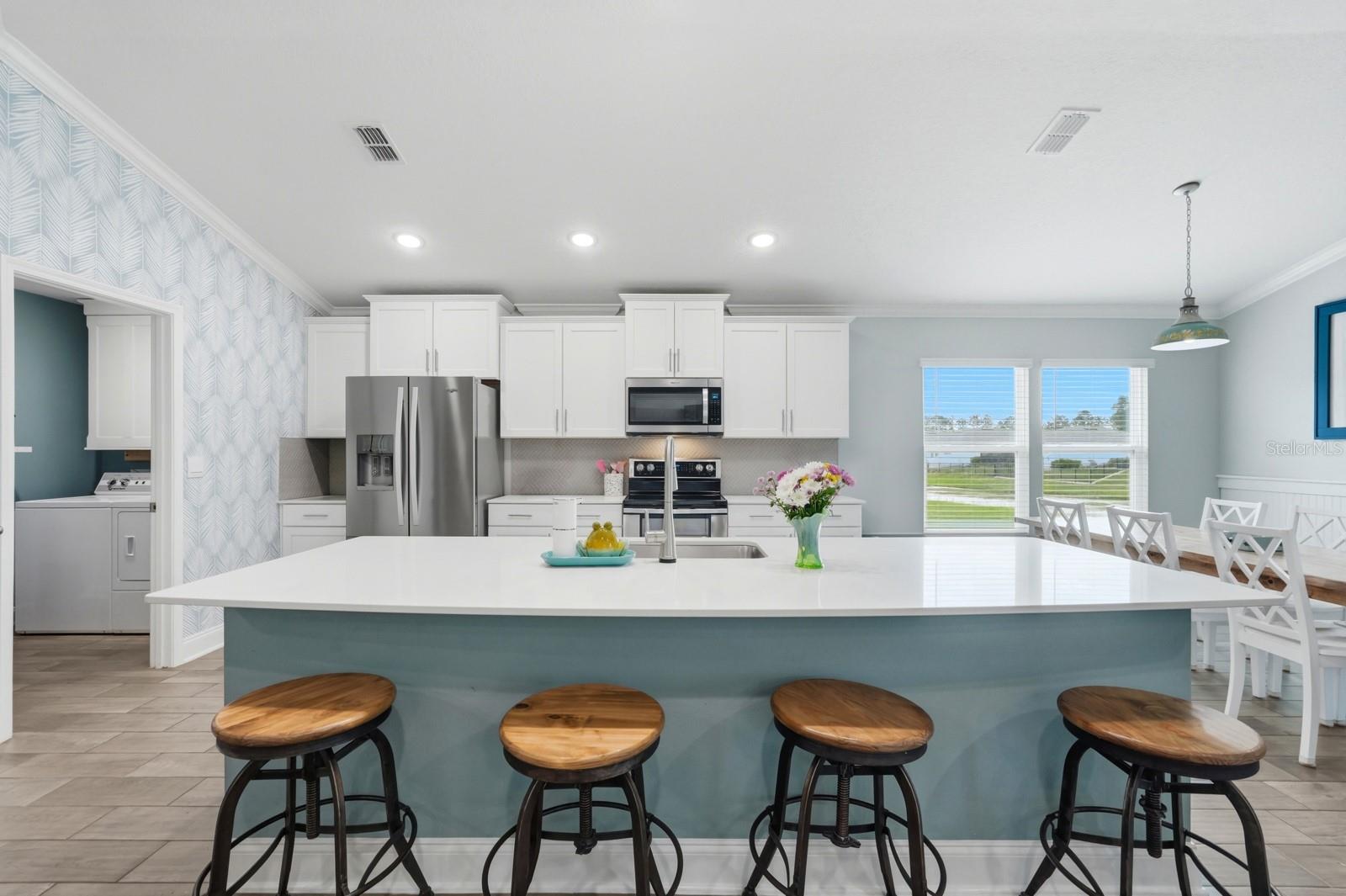 Image 19 of 72 For 8 Crosscut Court