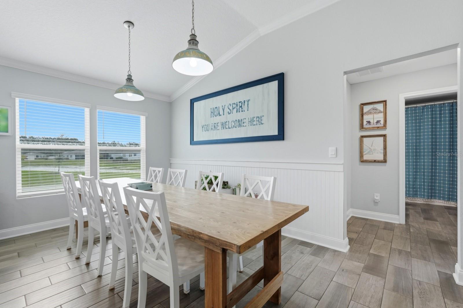 Image 25 of 72 For 8 Crosscut Court