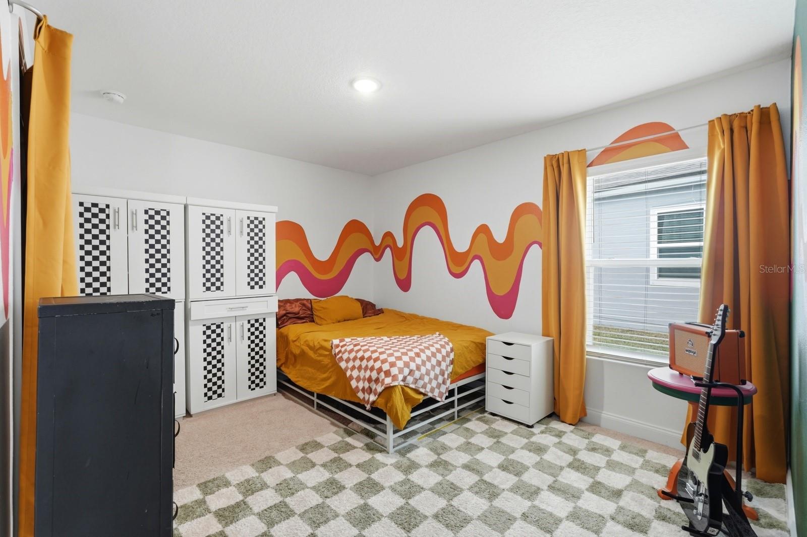 Image 35 of 72 For 8 Crosscut Court