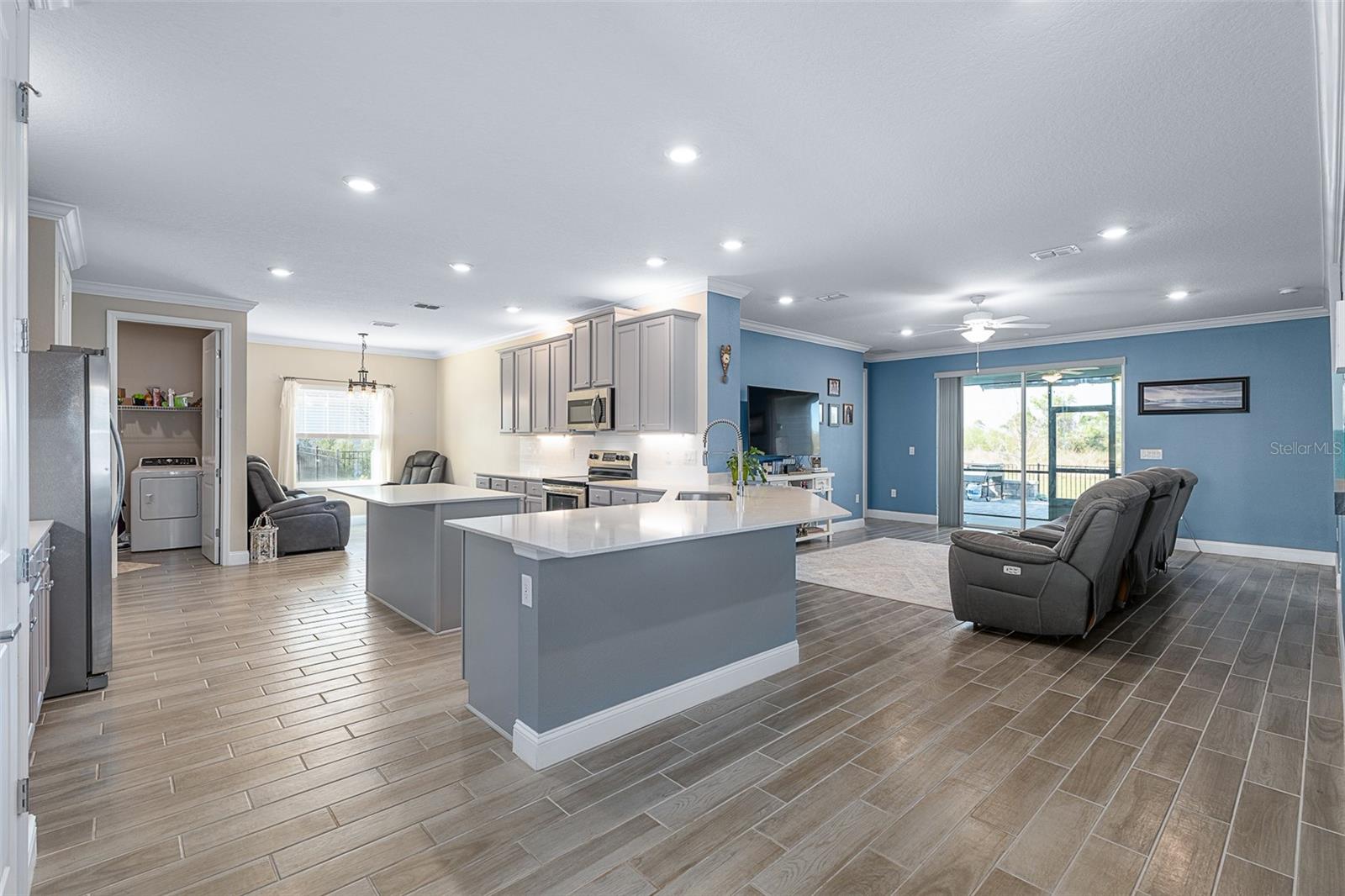 Image 10 of 36 For 4111 Clifden Drive