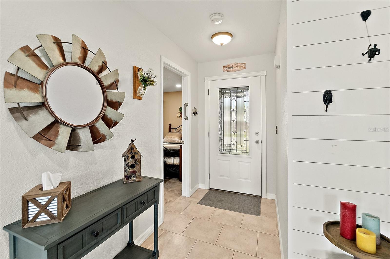 Image 19 of 47 For 589 Clairmont Lane