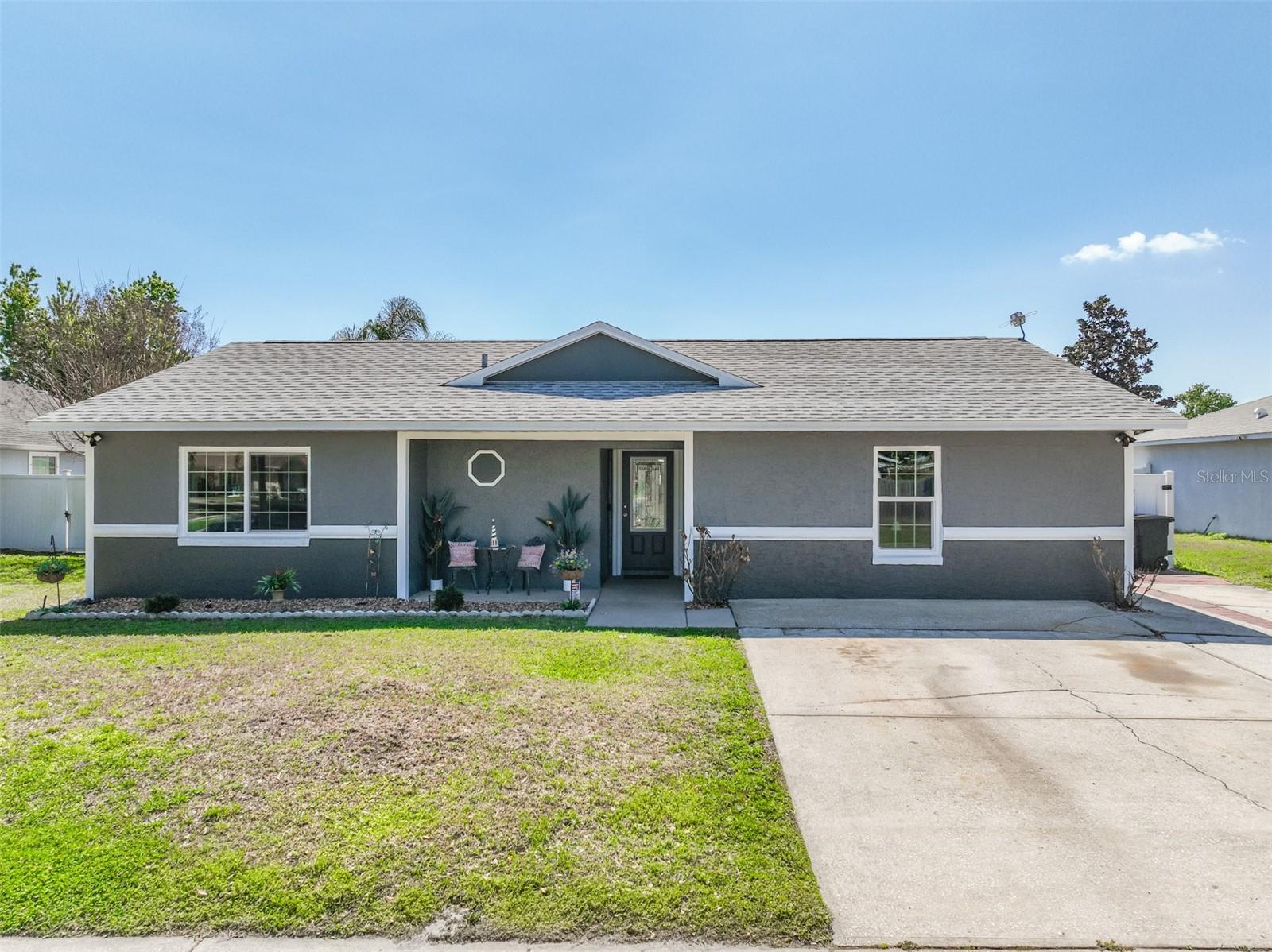 Image 2 of 47 For 589 Clairmont Lane