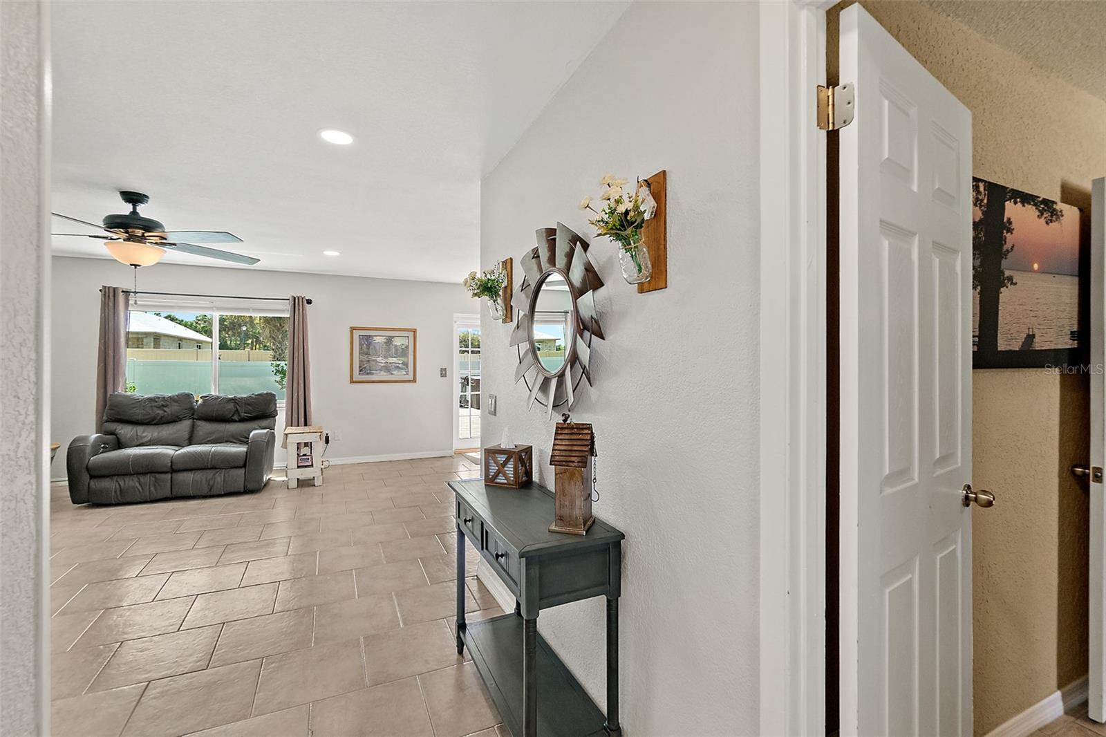 Image 33 of 47 For 589 Clairmont Lane