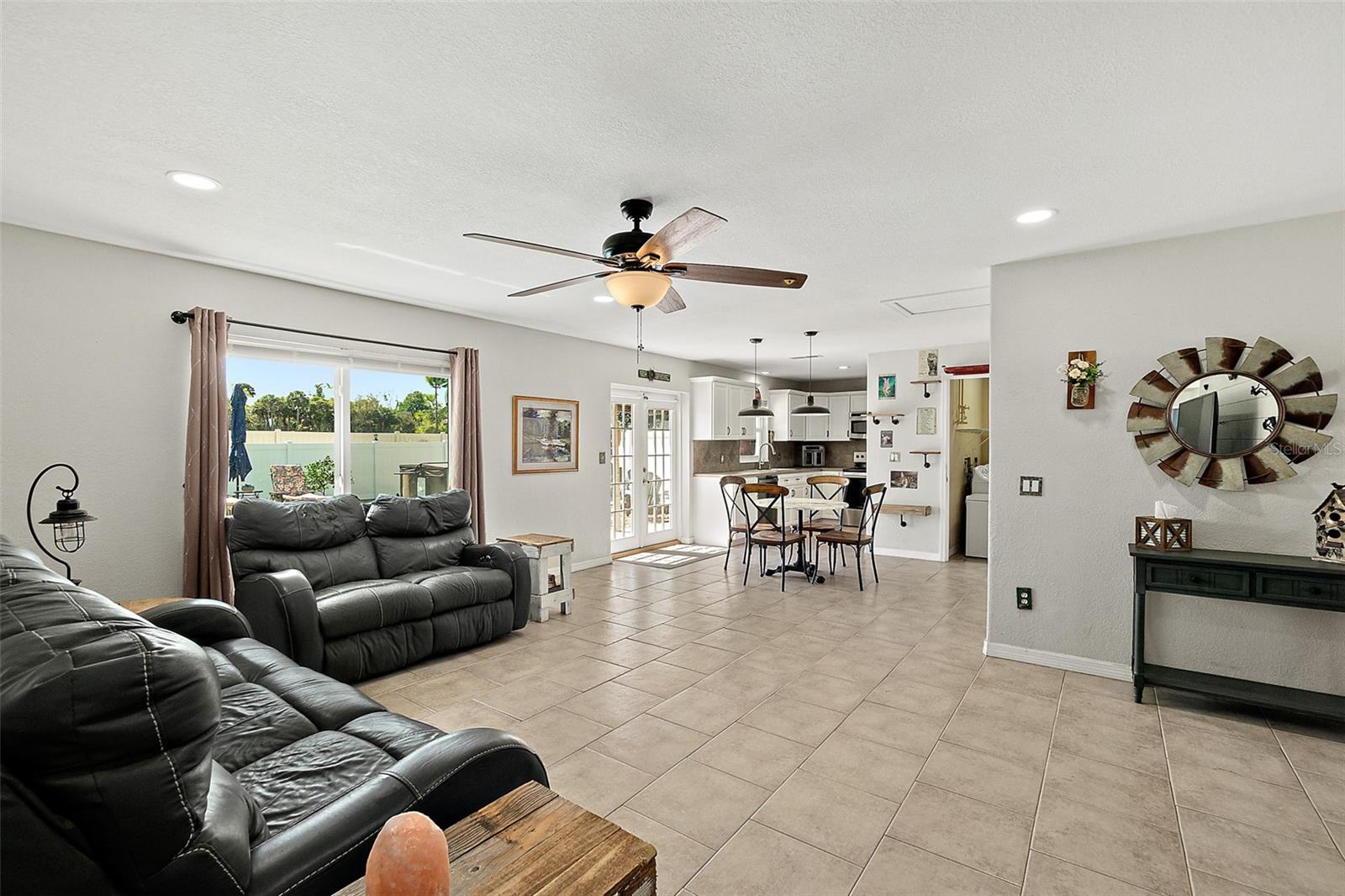 Image 35 of 47 For 589 Clairmont Lane