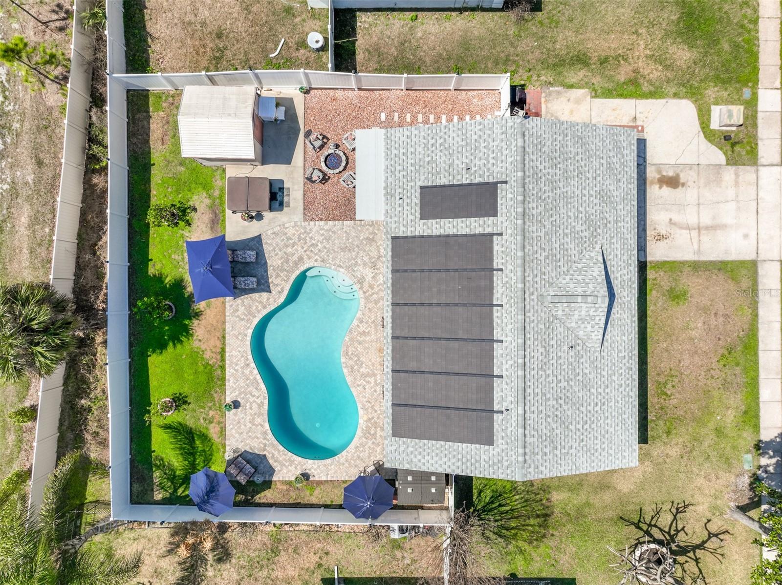 Image 4 of 47 For 589 Clairmont Lane