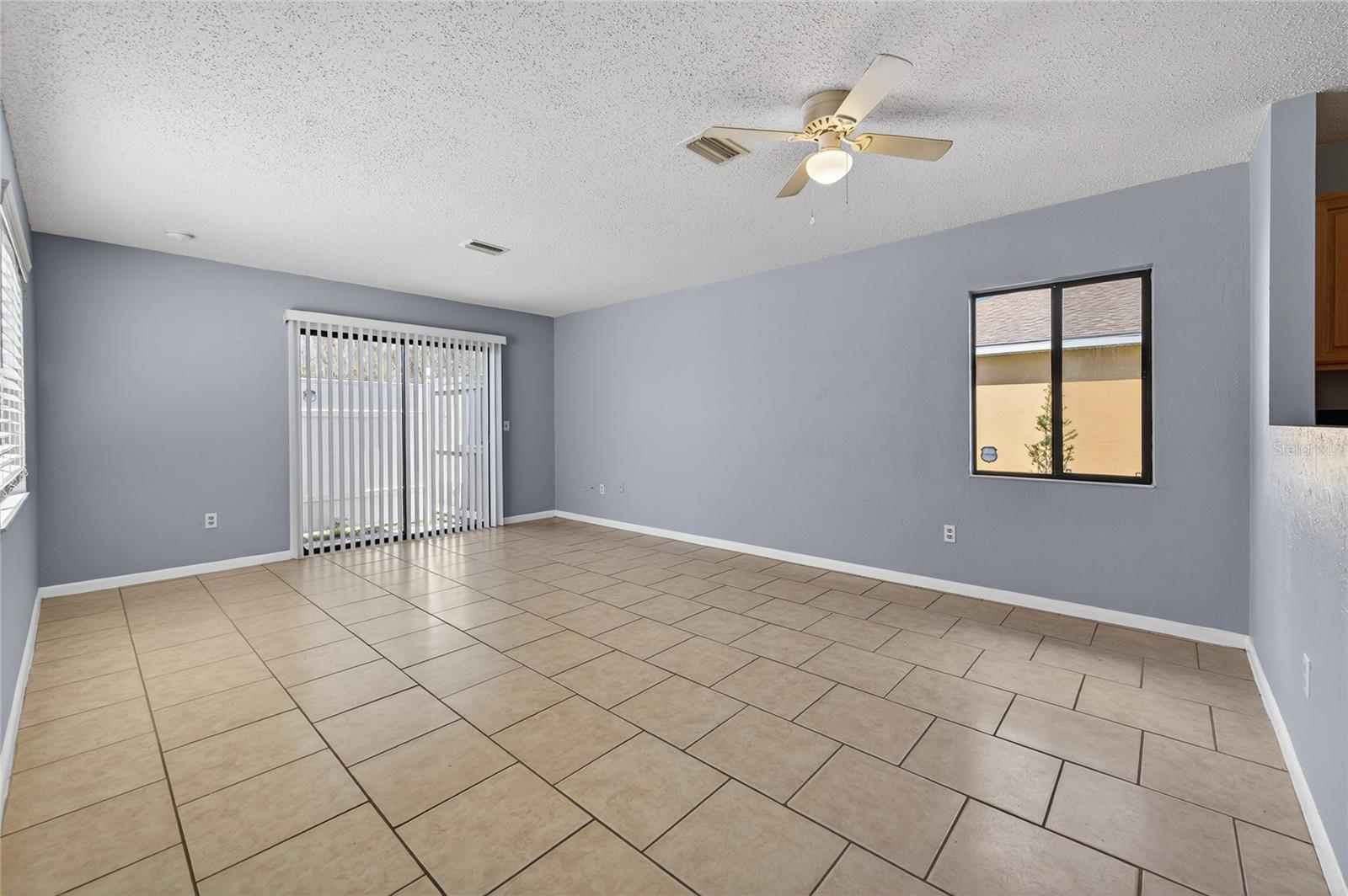 Image 12 of 30 For 154 Fenimore Lane A & B