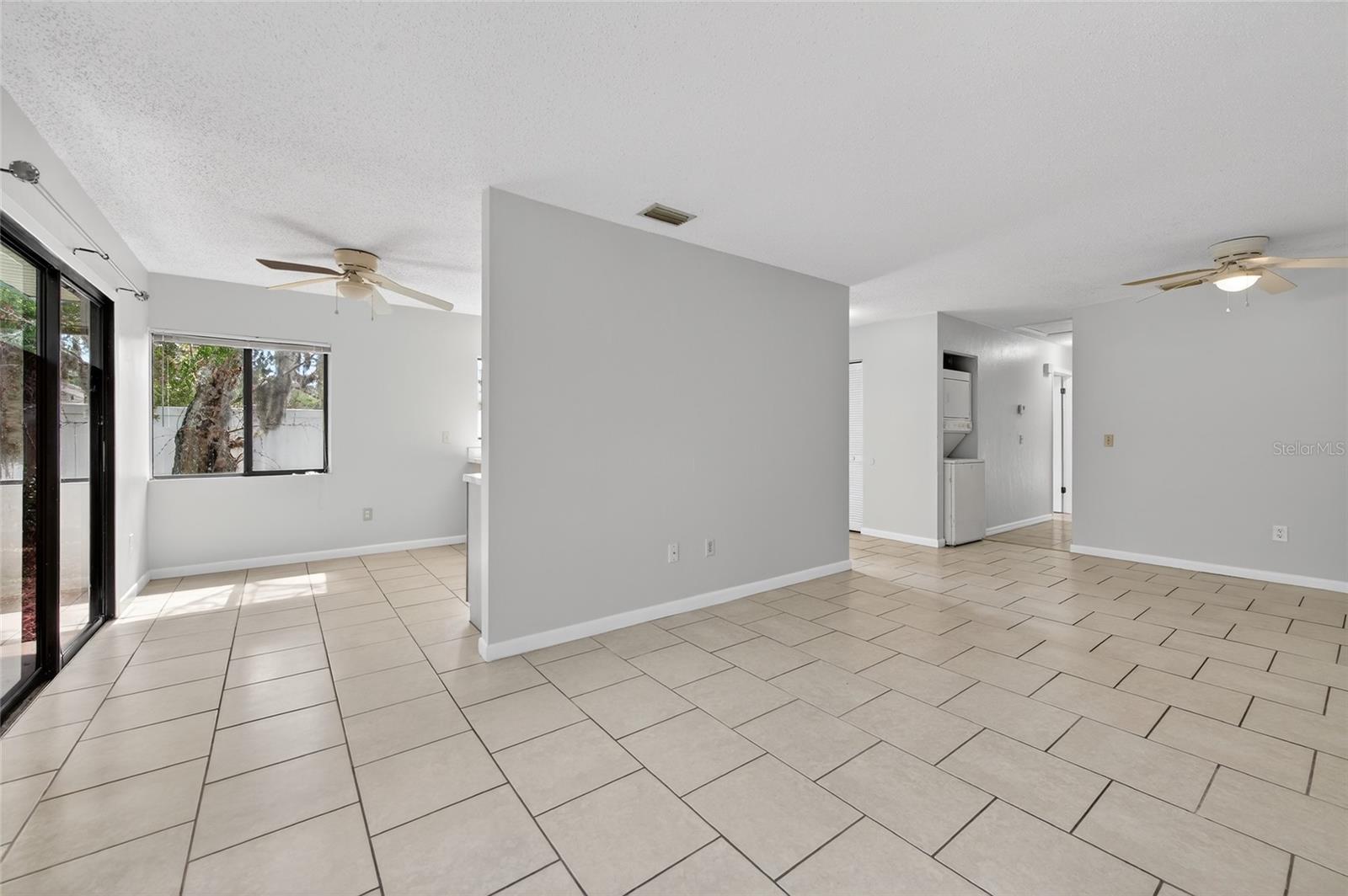 Image 14 of 30 For 154 Fenimore Lane A & B