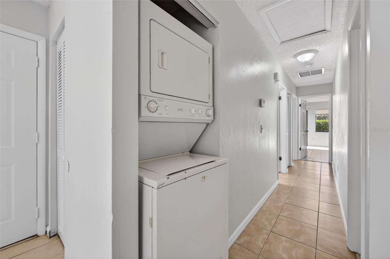 Image 16 of 30 For 154 Fenimore Lane A & B