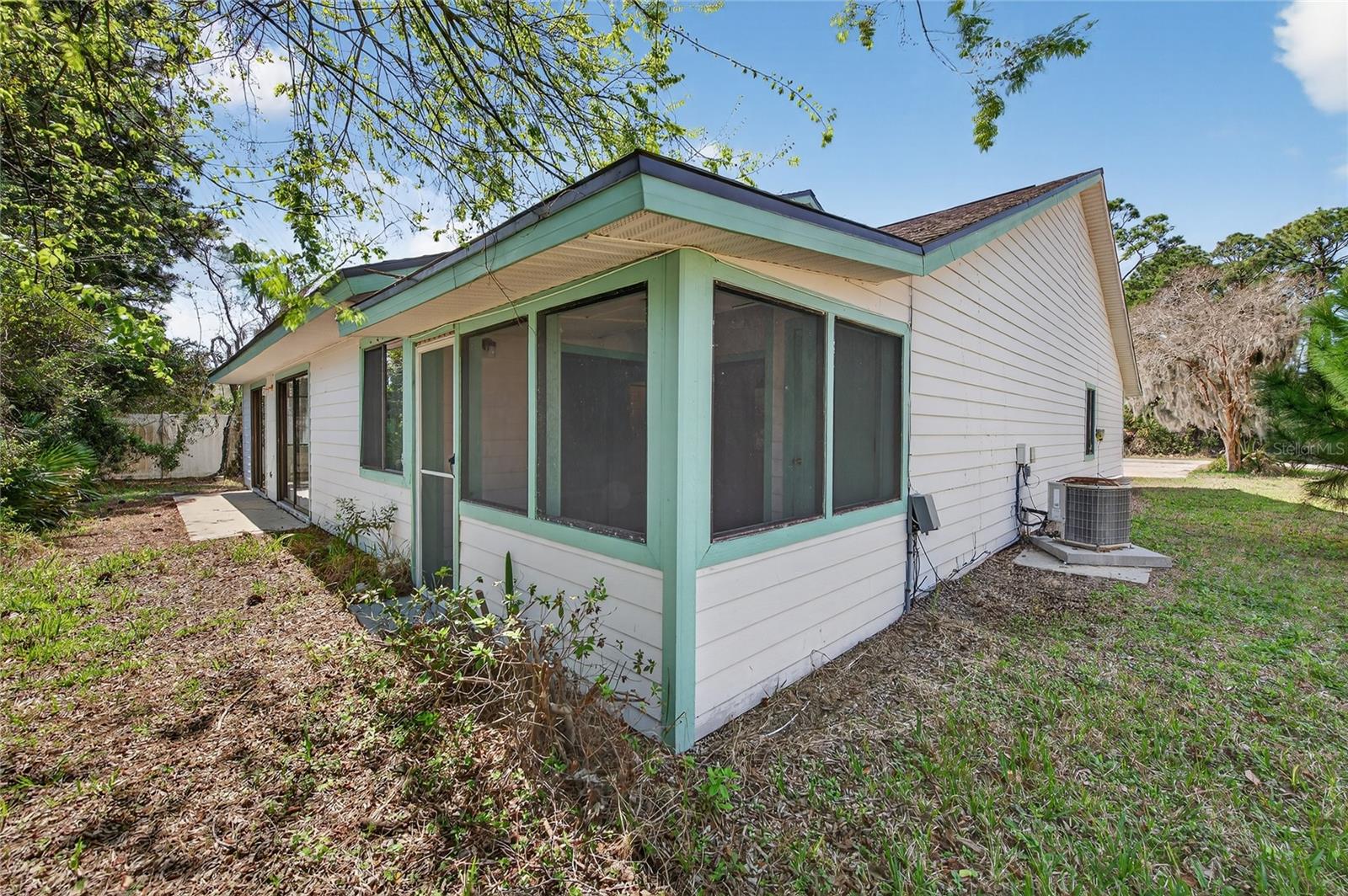 Image 27 of 30 For 154 Fenimore Lane A & B