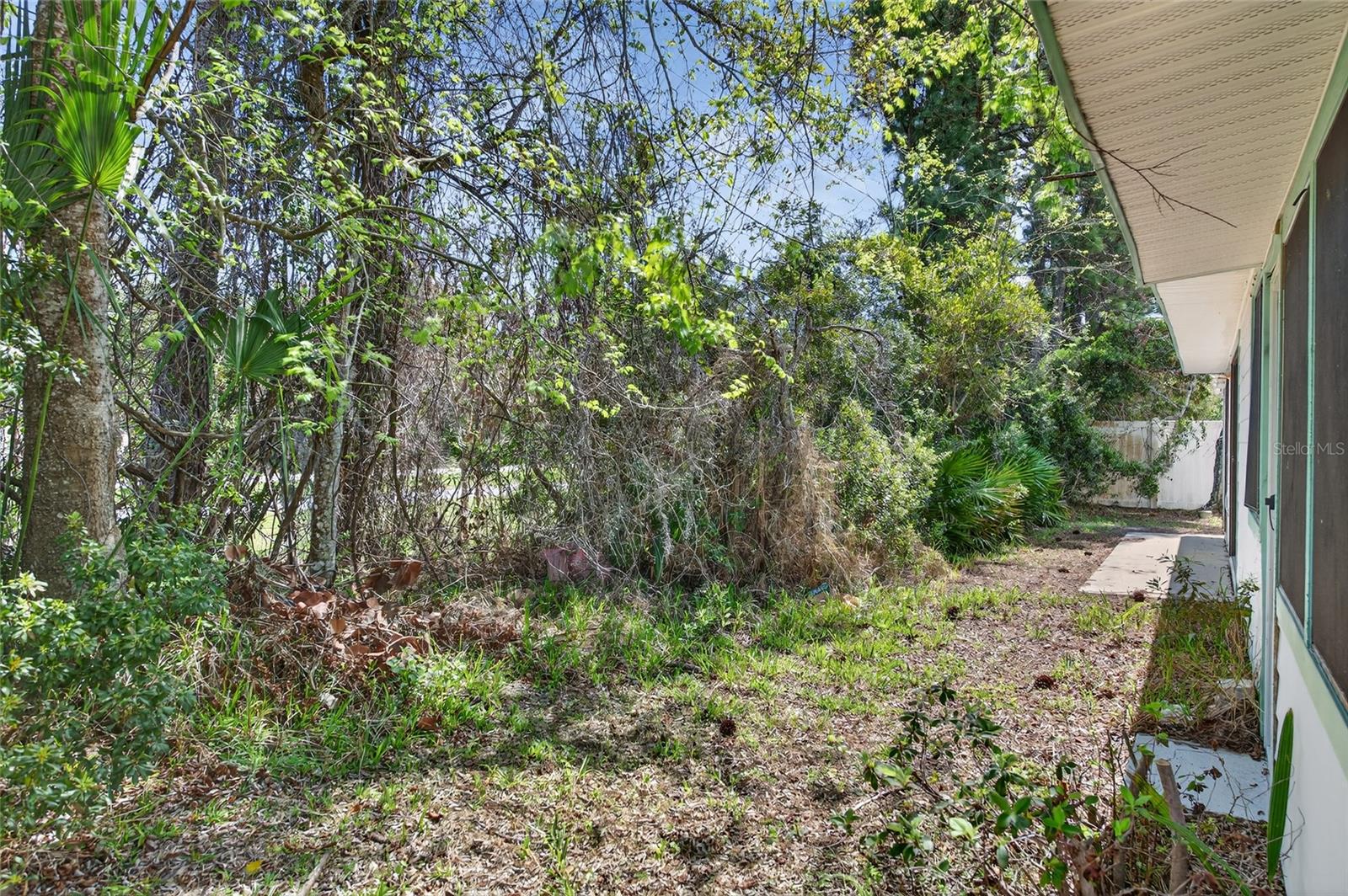 Image 28 of 30 For 154 Fenimore Lane A & B