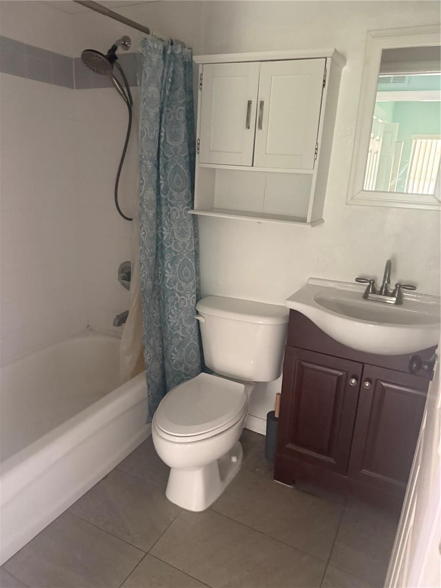 Image 12 of 21 For 58 Farmsworth Drive A