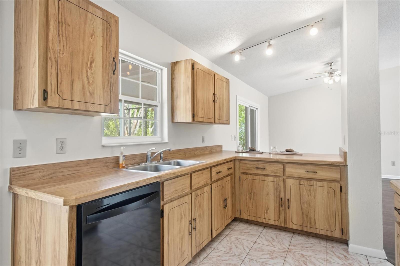 Image 16 of 68 For 77 Beacon Mill Lane