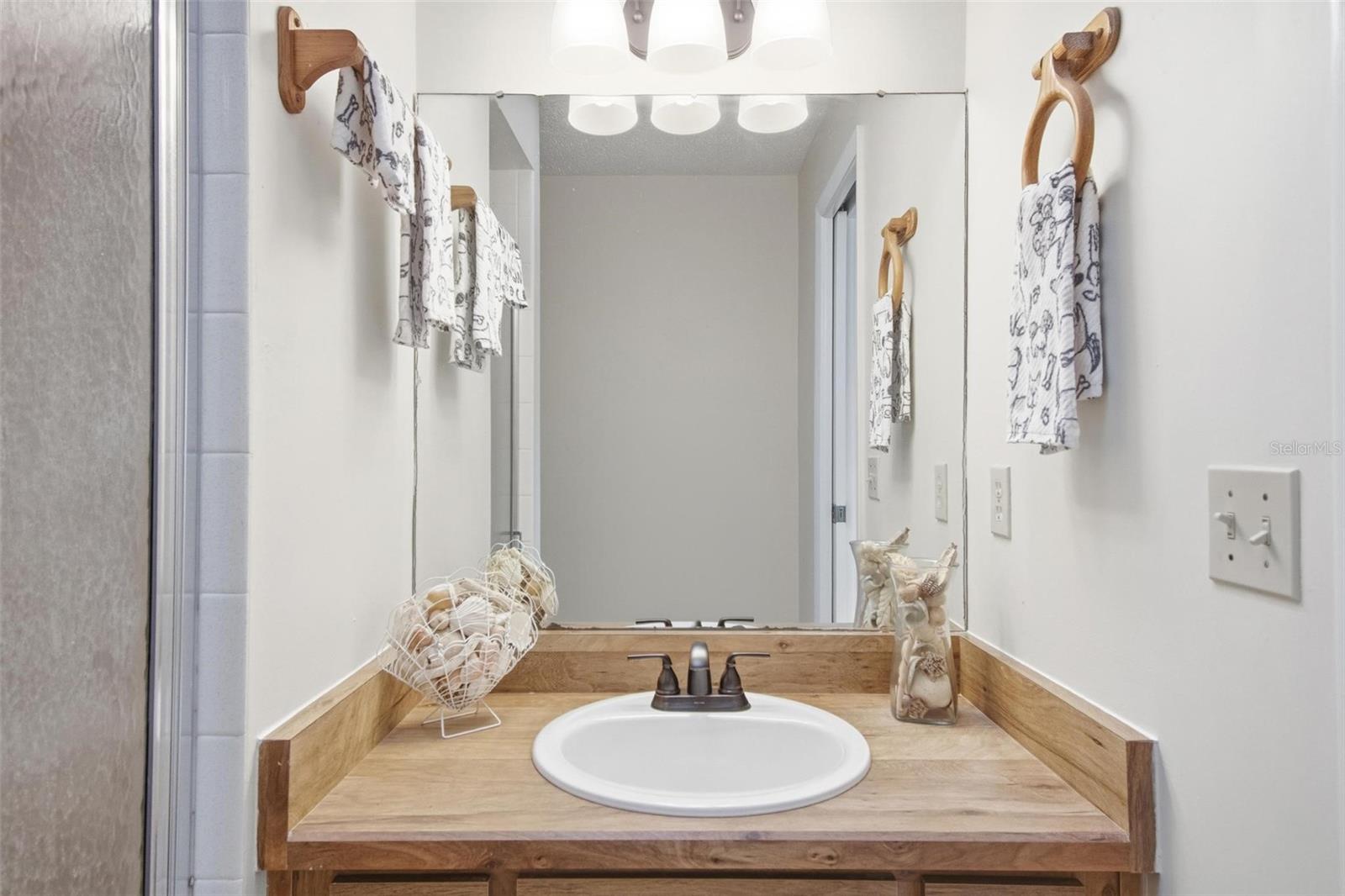 Image 27 of 68 For 77 Beacon Mill Lane