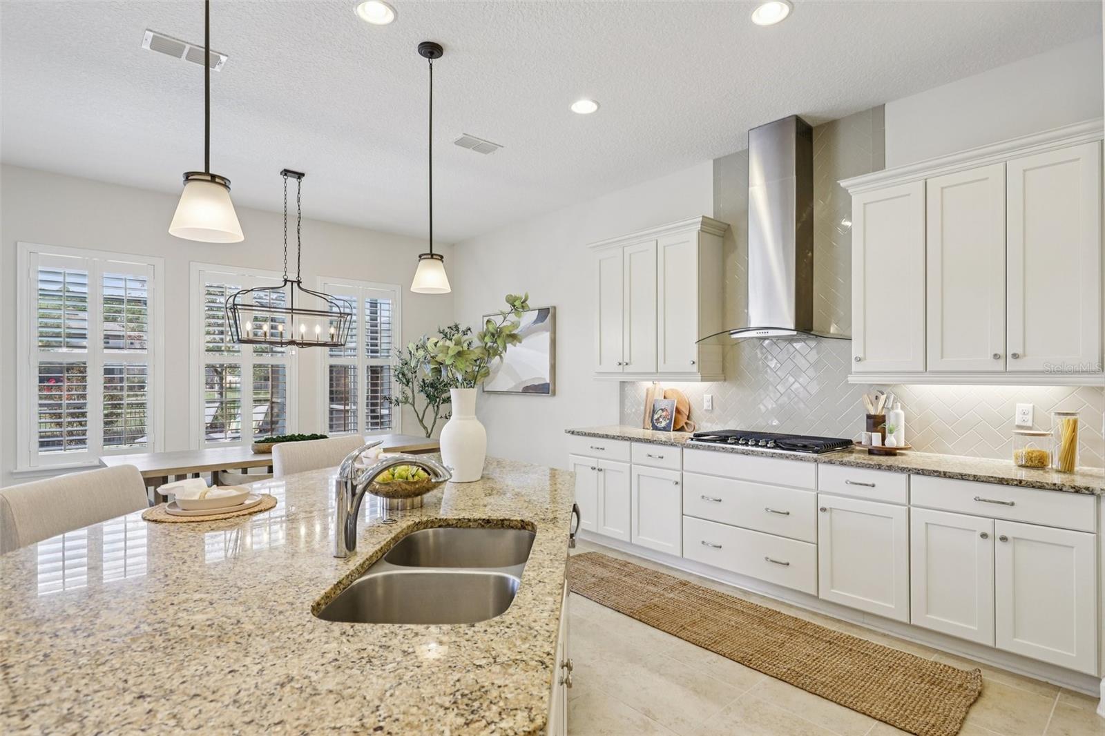 Image 18 of 64 For 510 Eagle Rock Drive