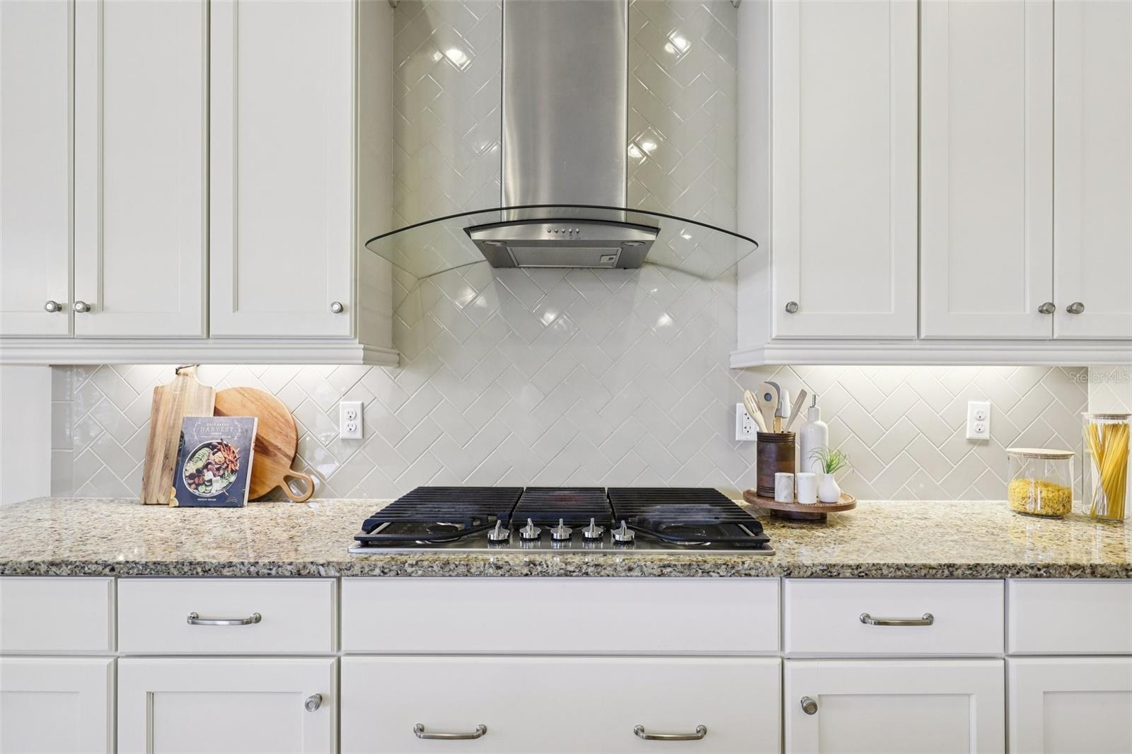 Image 19 of 64 For 510 Eagle Rock Drive