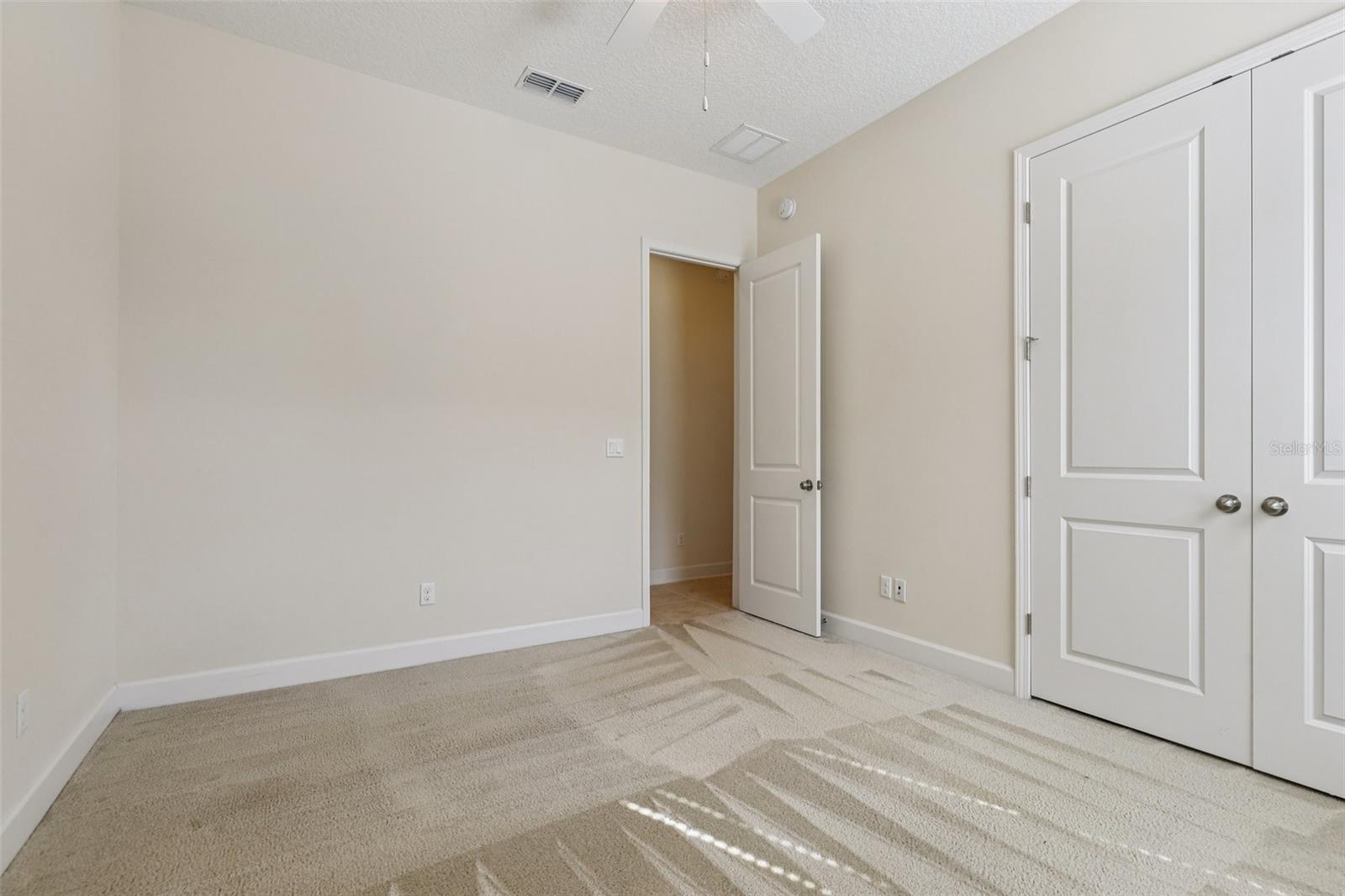 Image 27 of 64 For 510 Eagle Rock Drive