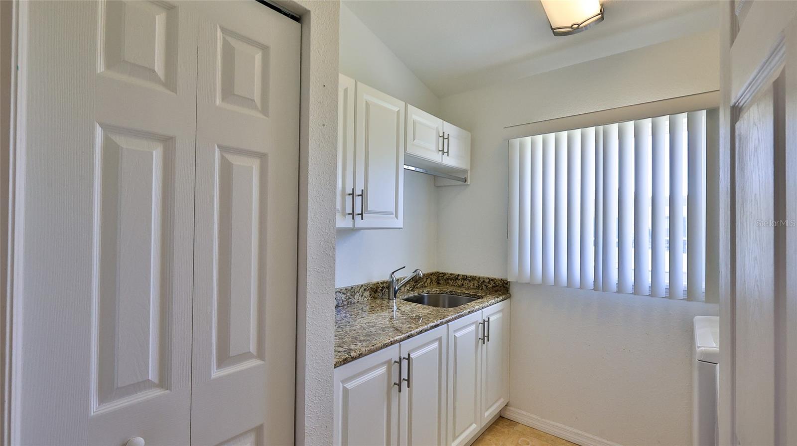 Image 11 of 12 For 28 Ames Lane