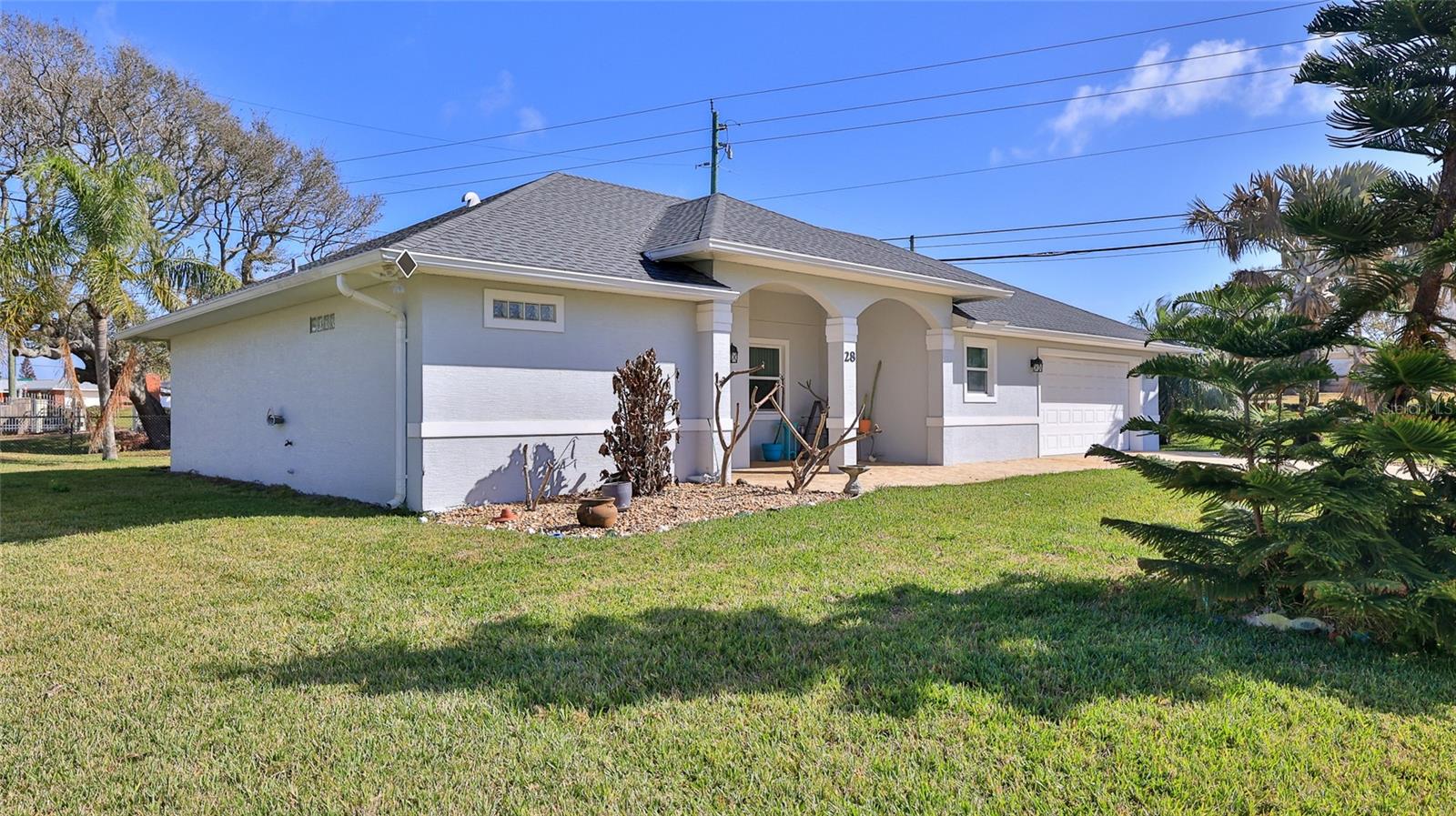 Image 2 of 12 For 28 Ames Lane