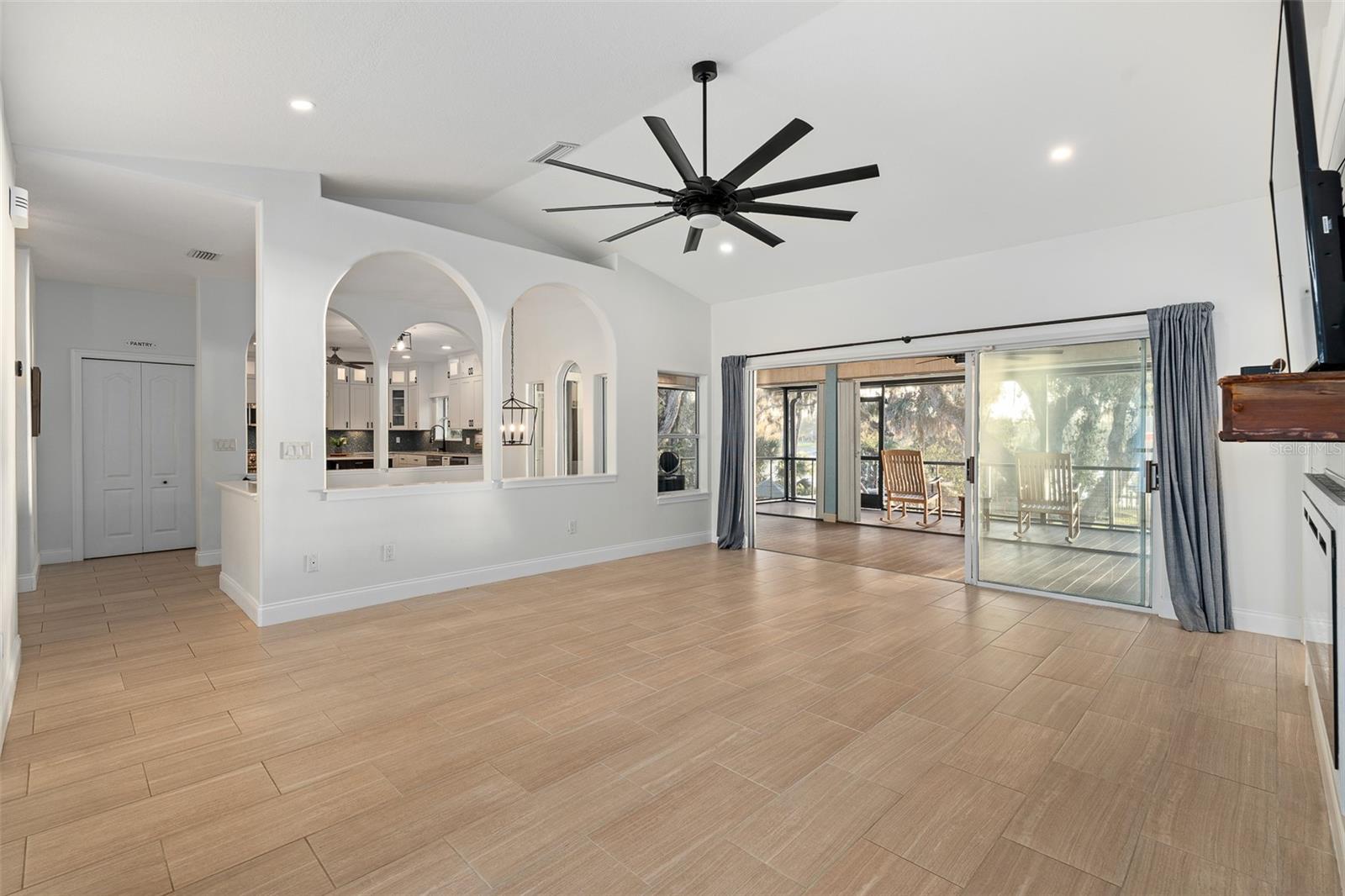 Image 28 of 57 For 5584 Ocean Shore Boulevard