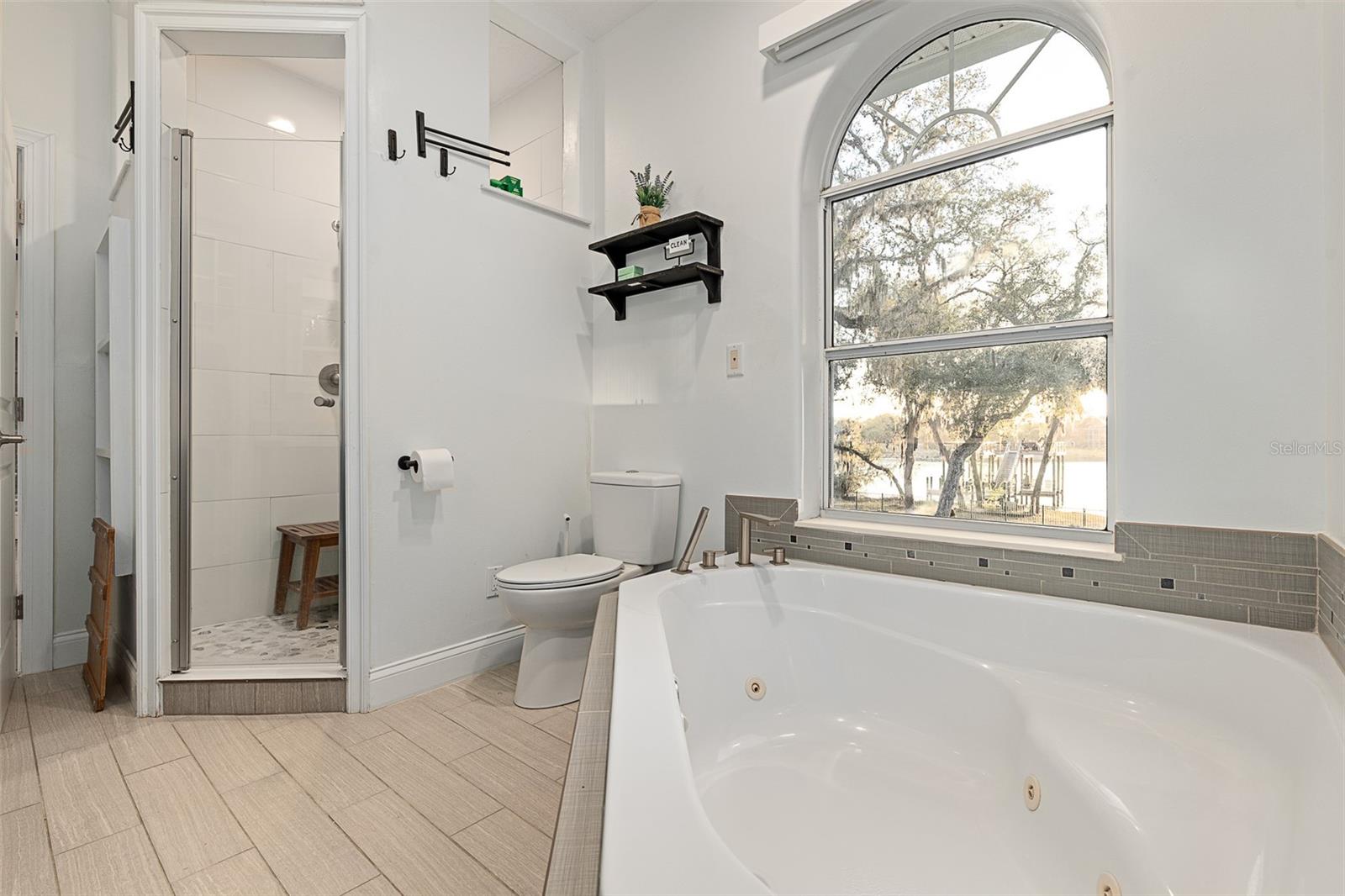 Image 35 of 57 For 5584 Ocean Shore Boulevard