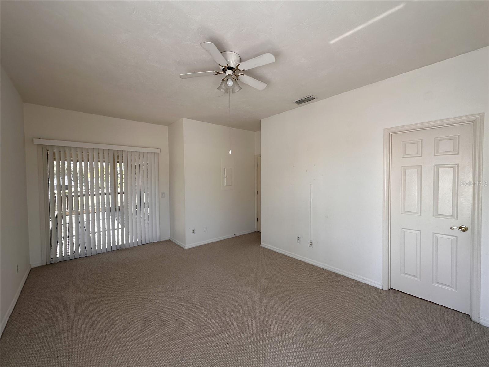 Image 14 of 31 For 35 Magnolia Avenue 35