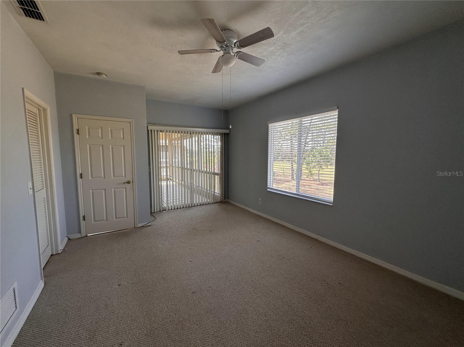 Image 18 of 31 For 35 Magnolia Avenue 35