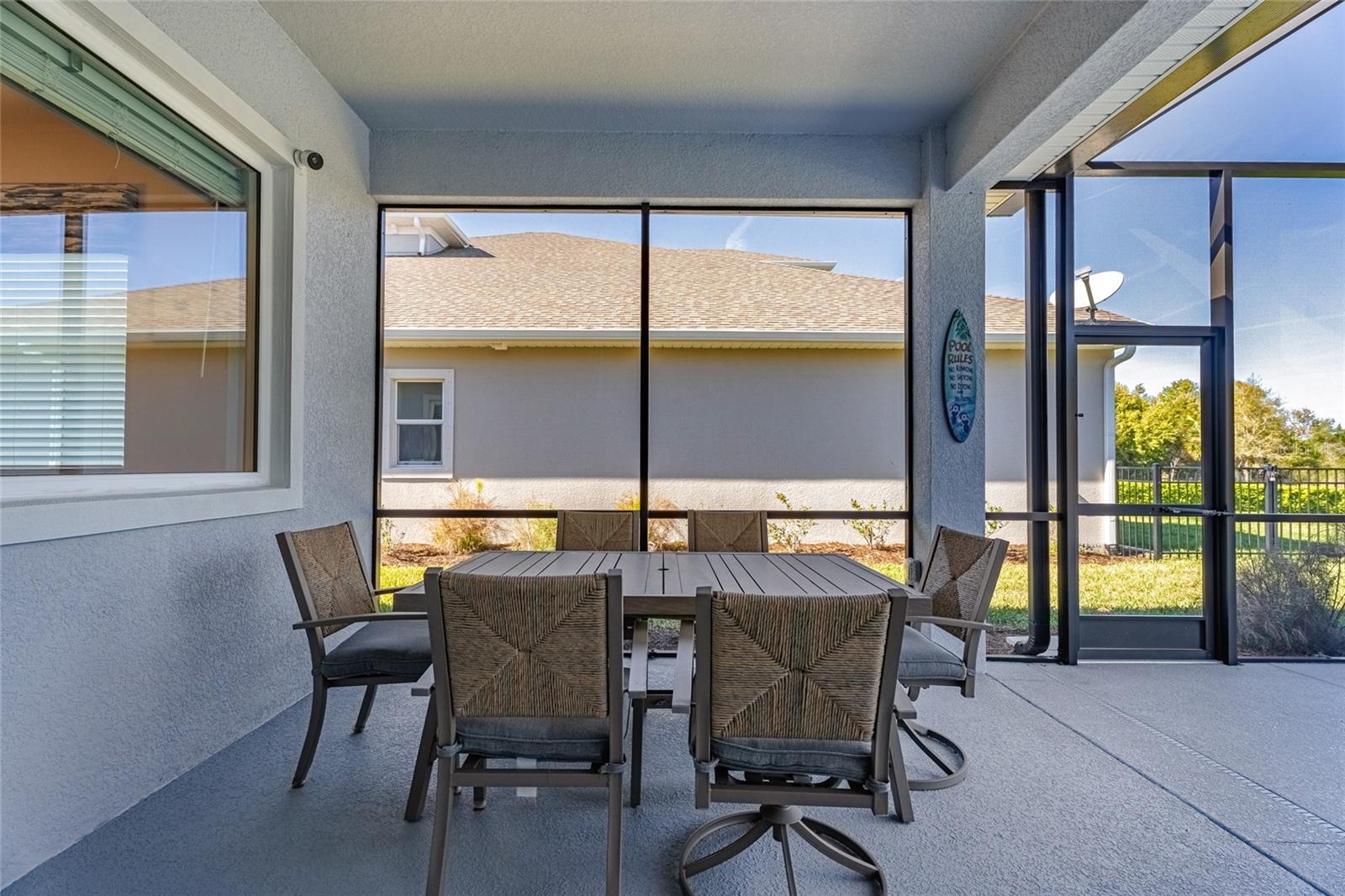 Image 36 of 50 For 8 Lakewalk Drive