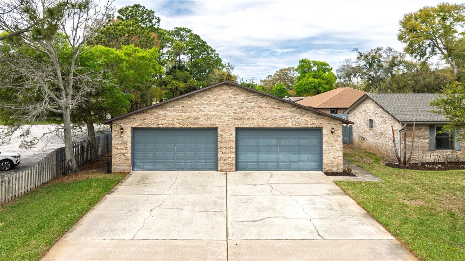 Image 73 of 93 For 239 Wilmette Avenue