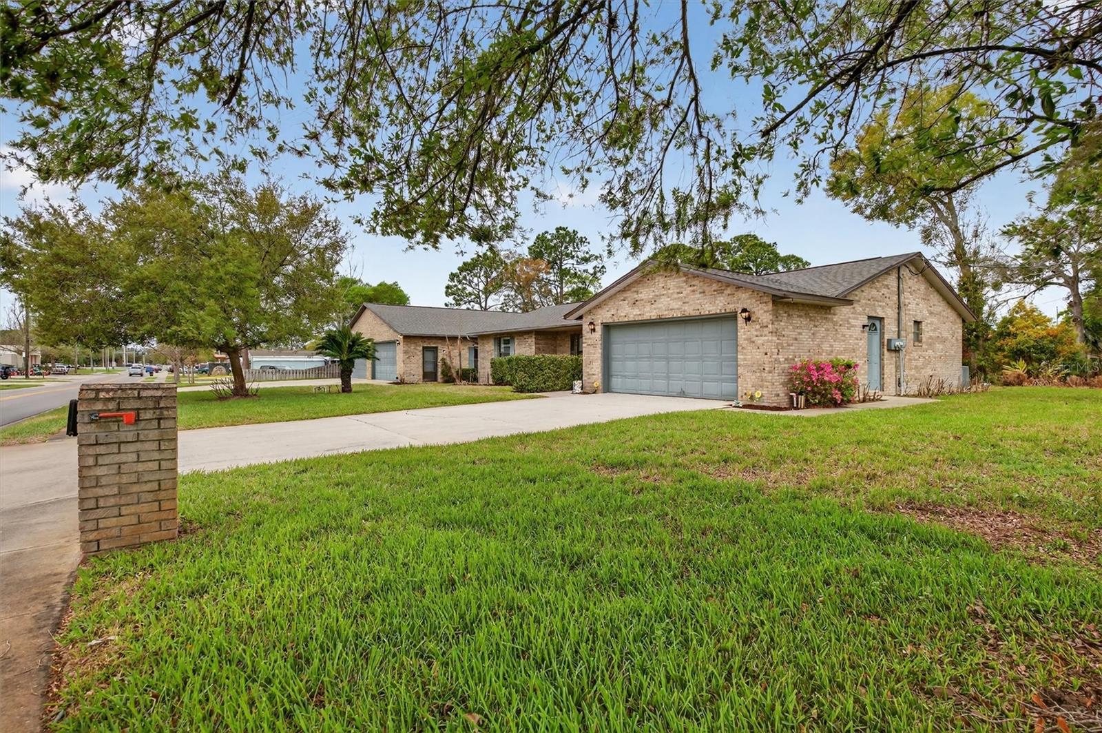 Image 83 of 93 For 239 Wilmette Avenue