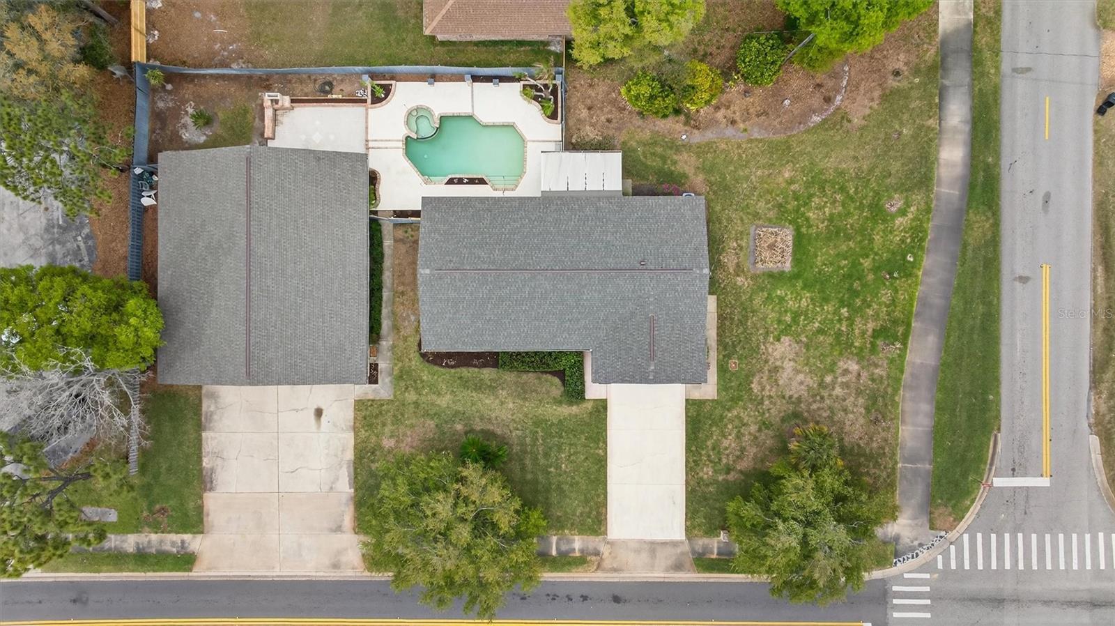 Image 86 of 93 For 239 Wilmette Avenue