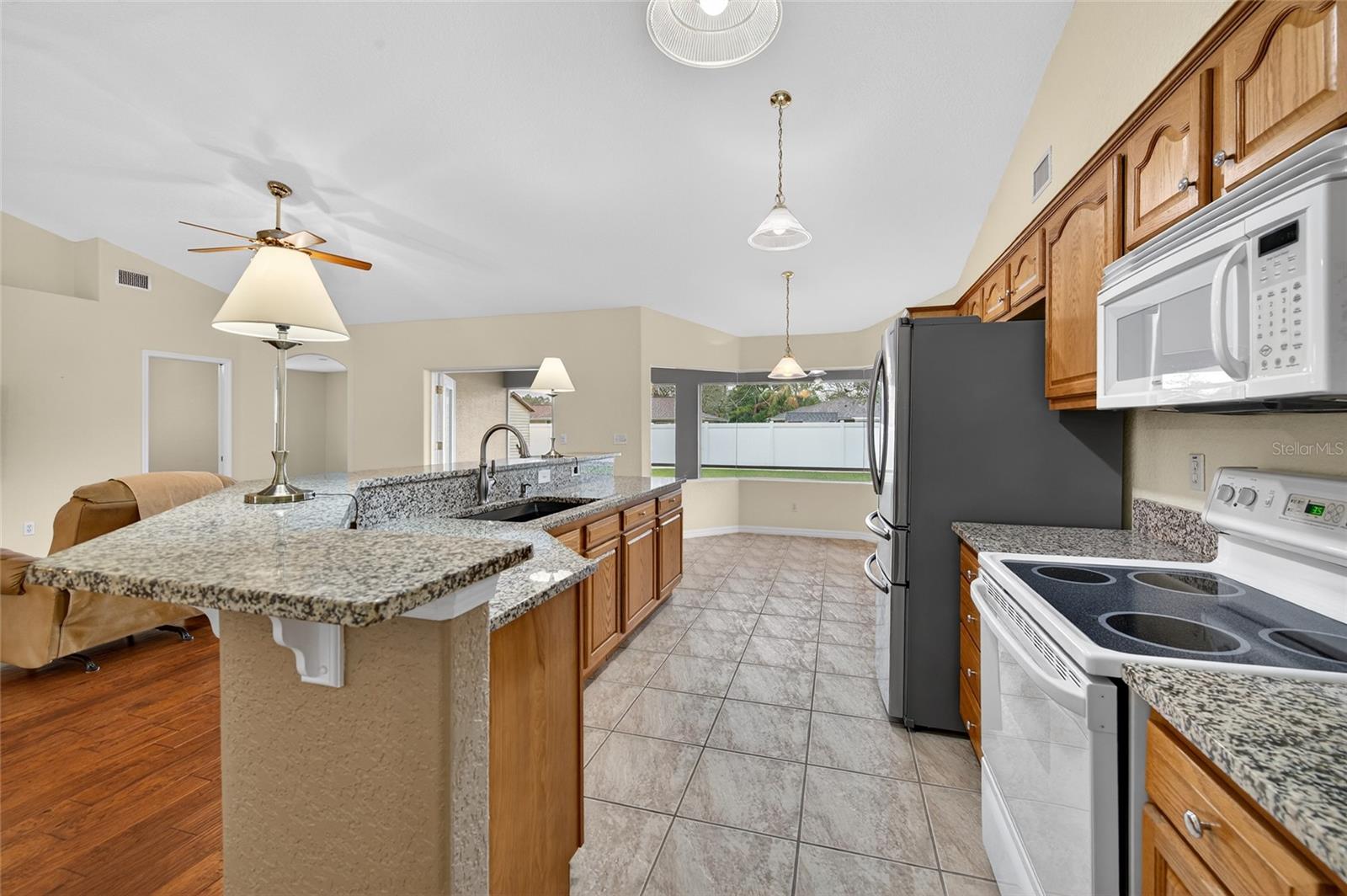 Image 16 of 32 For 60 Pickering Drive