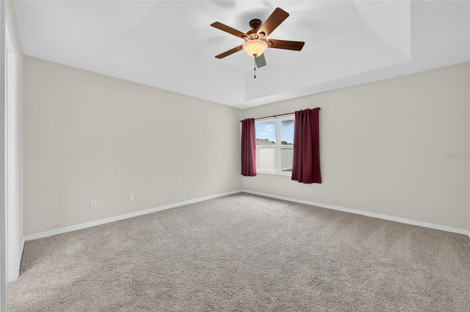 Image 23 of 32 For 60 Pickering Drive