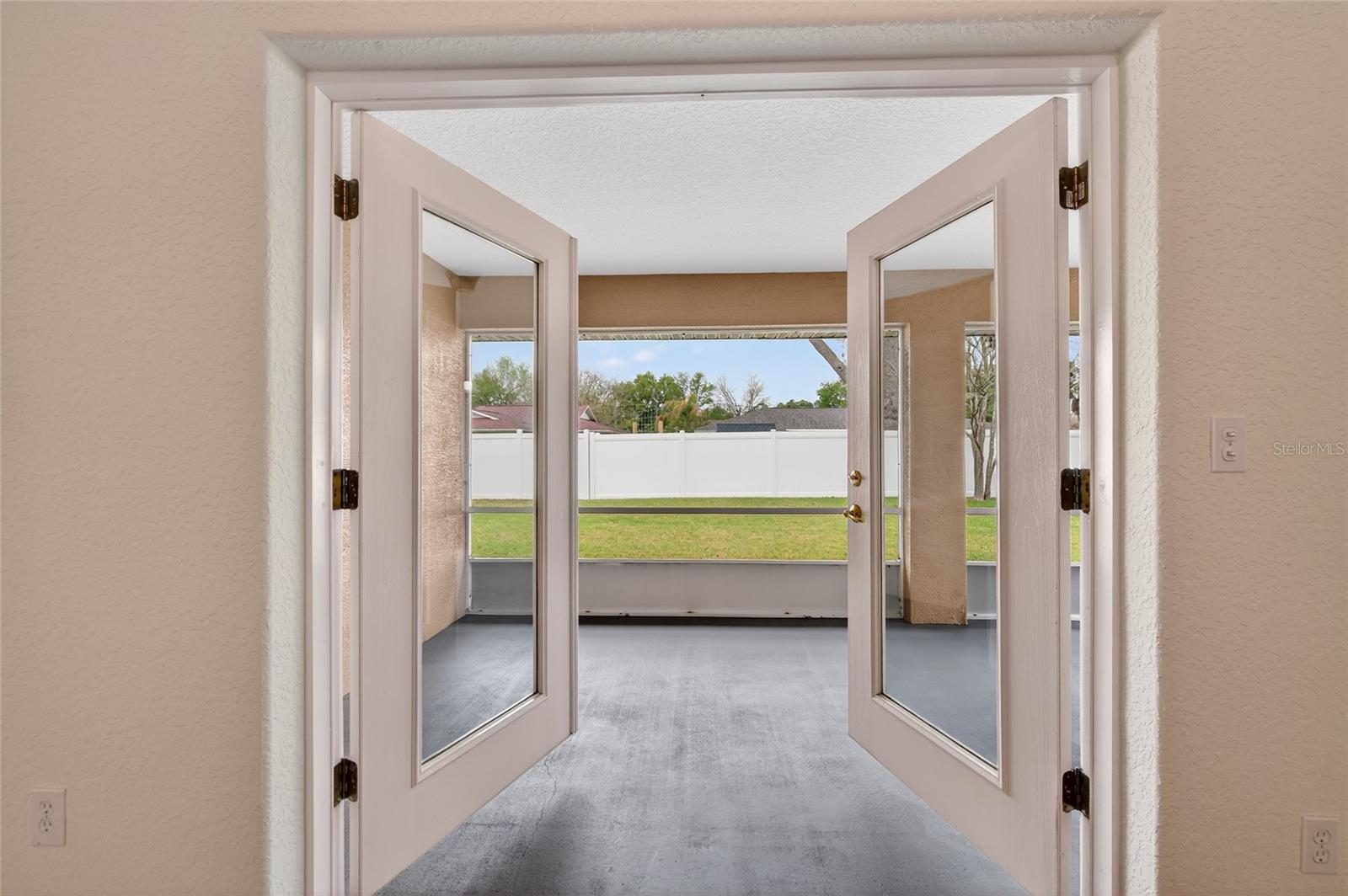 Image 31 of 32 For 60 Pickering Drive