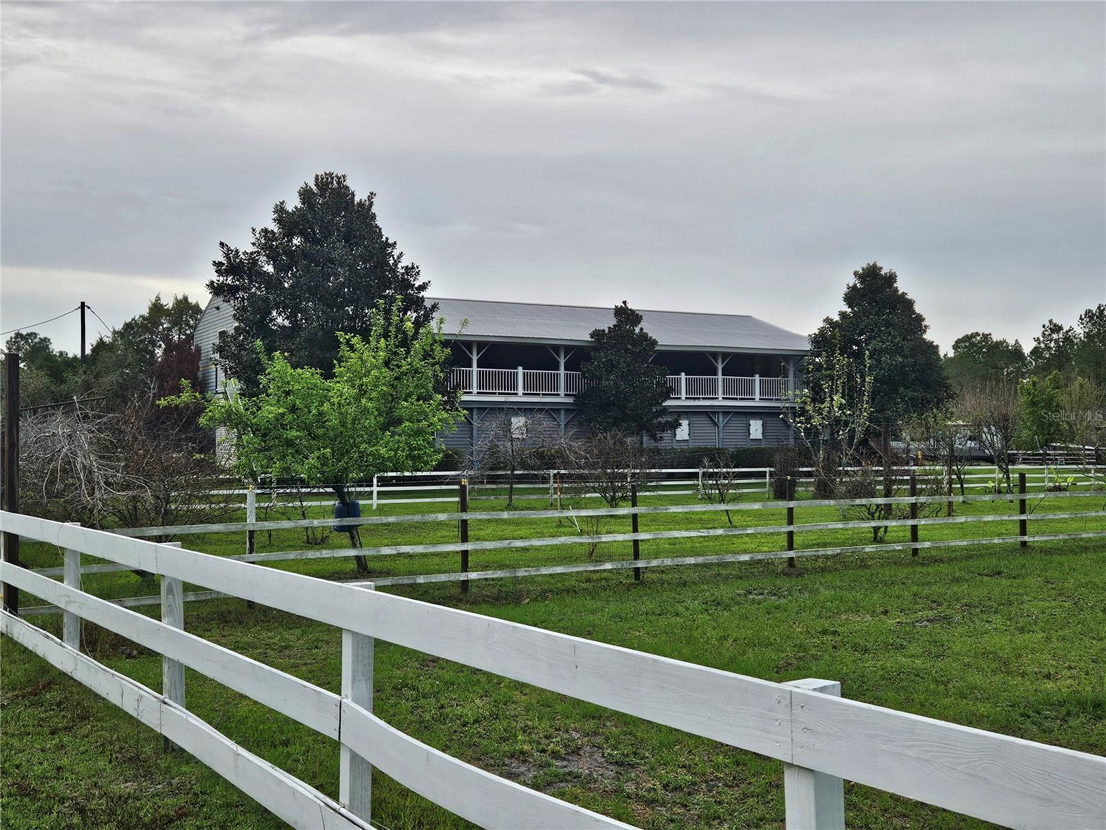 Image 2 of 100 For 980 And 960 Still Road