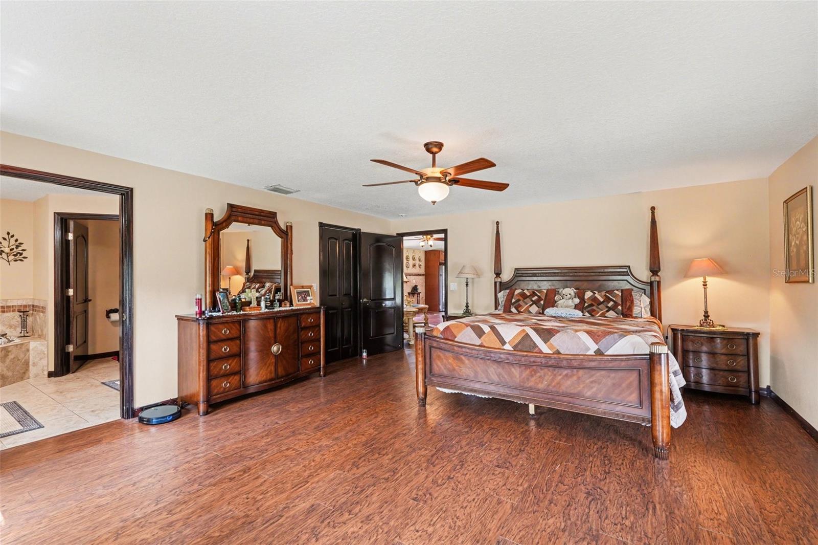 Image 22 of 100 For 980 And 960 Still Road