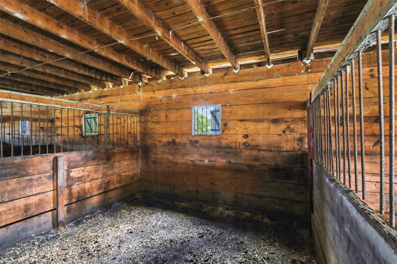 Image 37 of 100 For 980 And 960 Still Road