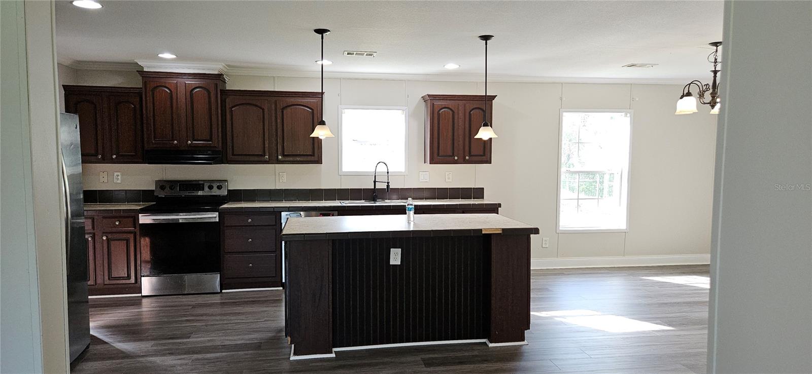 Image 56 of 100 For 980 And 960 Still Road