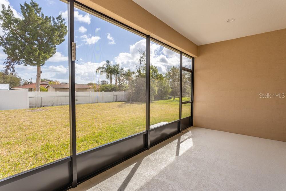 Image 30 of 37 For 10 Fischer Lane