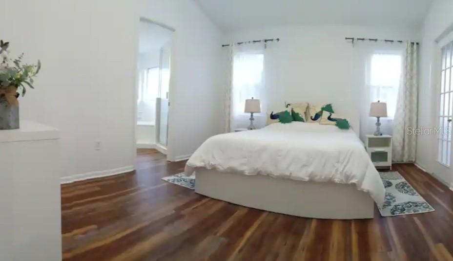 Image 16 of 28 For 2 Seagirt Court