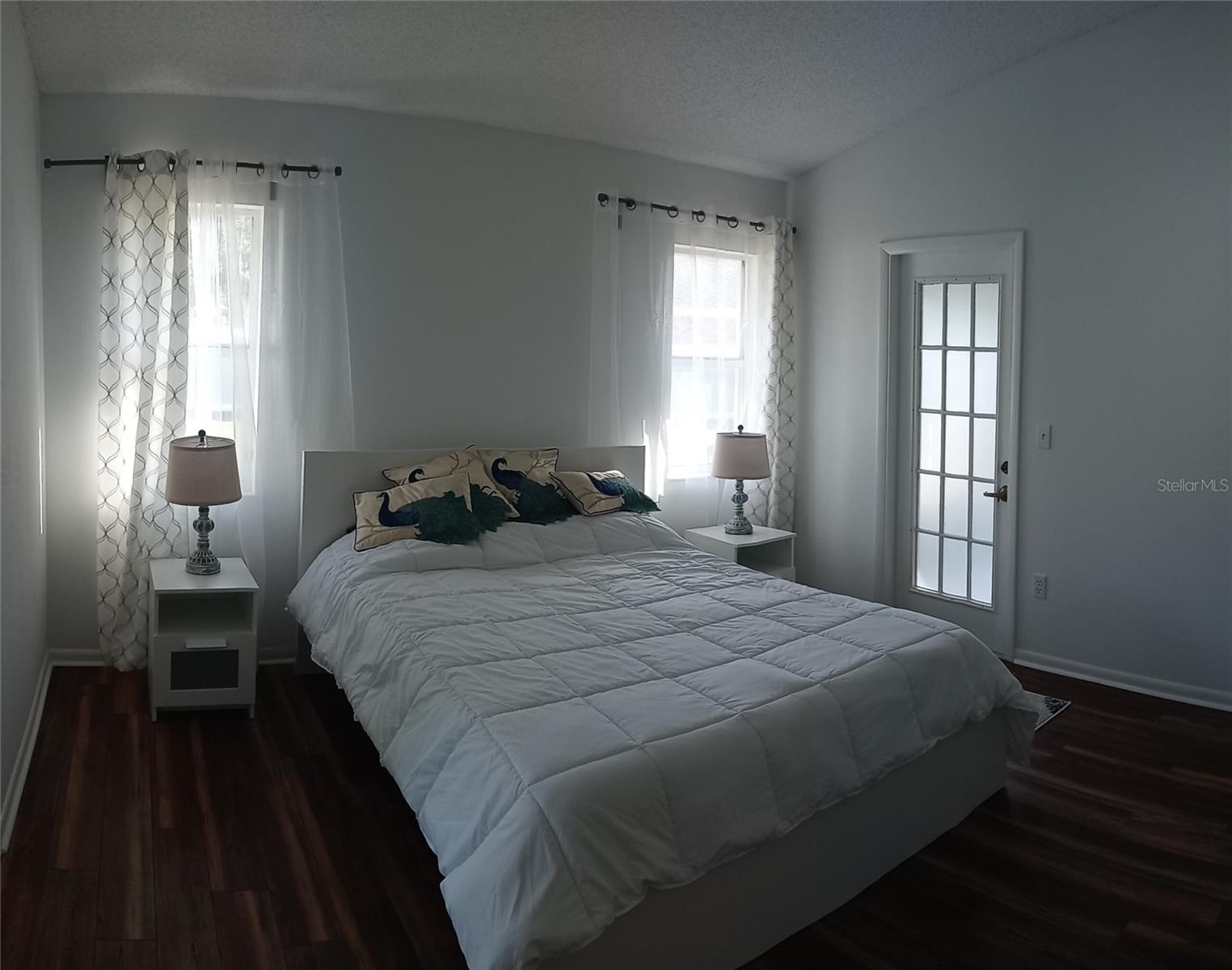 Image 17 of 28 For 2 Seagirt Court