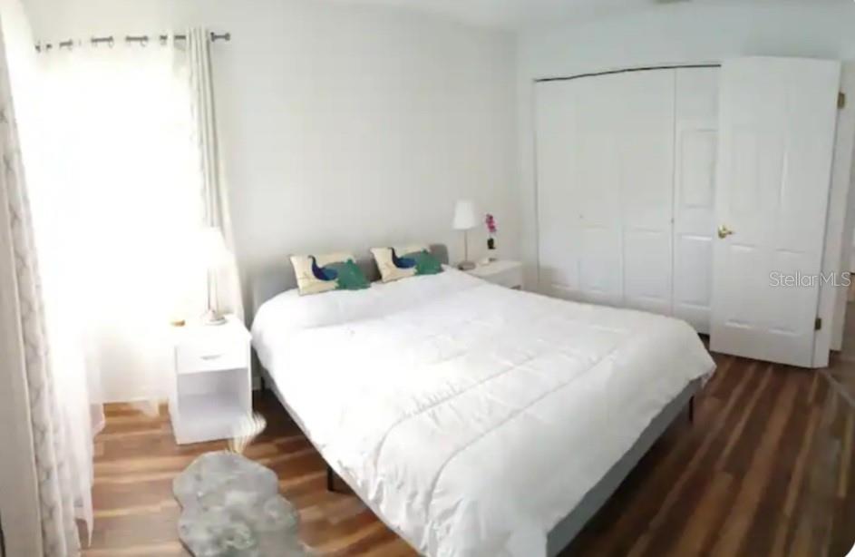 Image 20 of 28 For 2 Seagirt Court