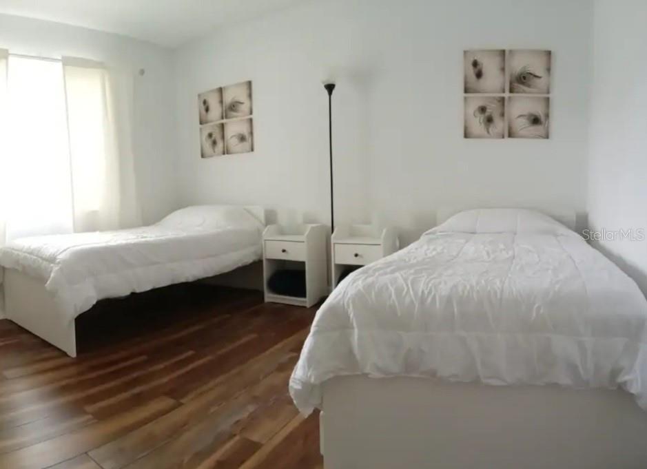 Image 23 of 28 For 2 Seagirt Court