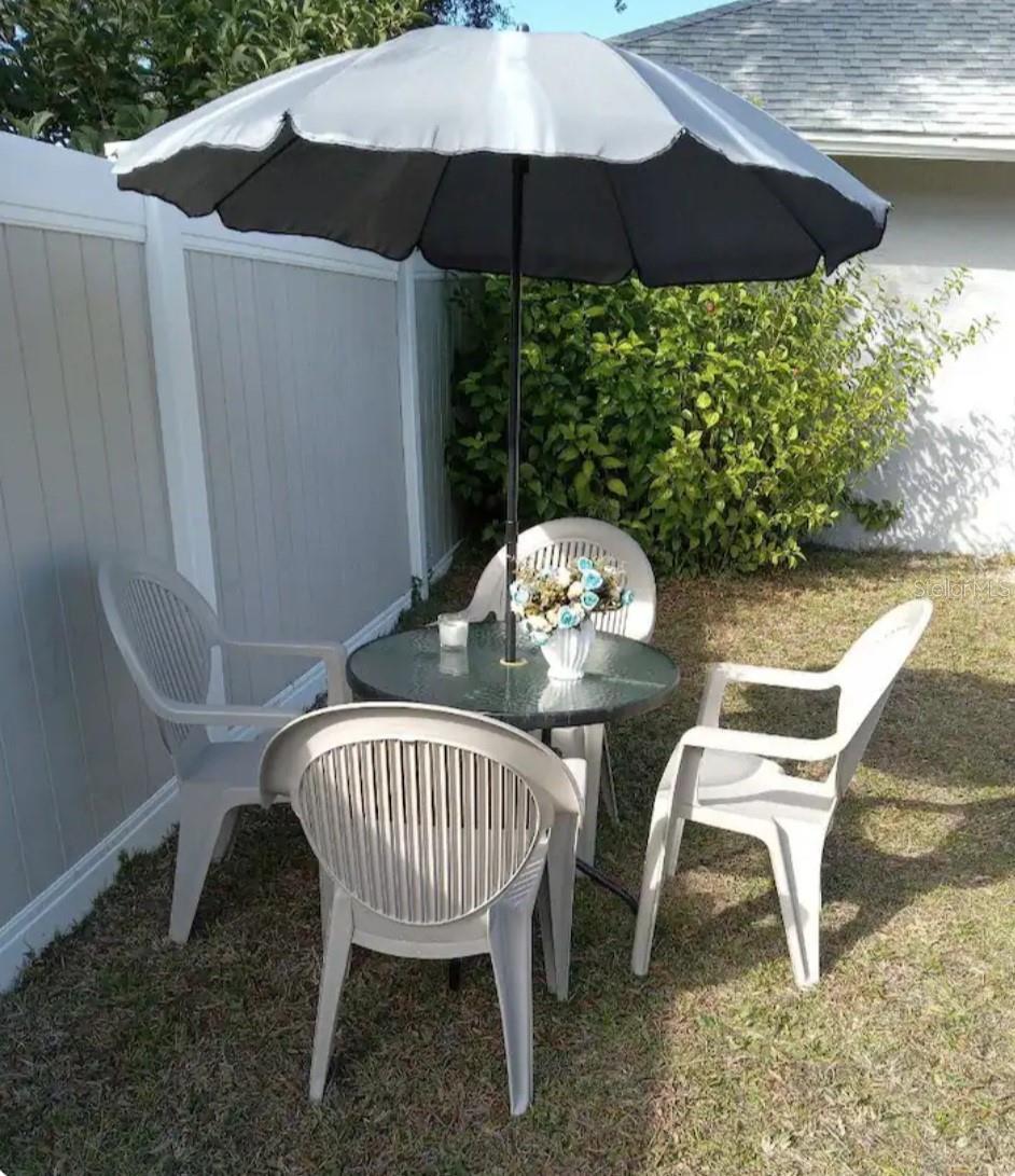 Image 27 of 28 For 2 Seagirt Court