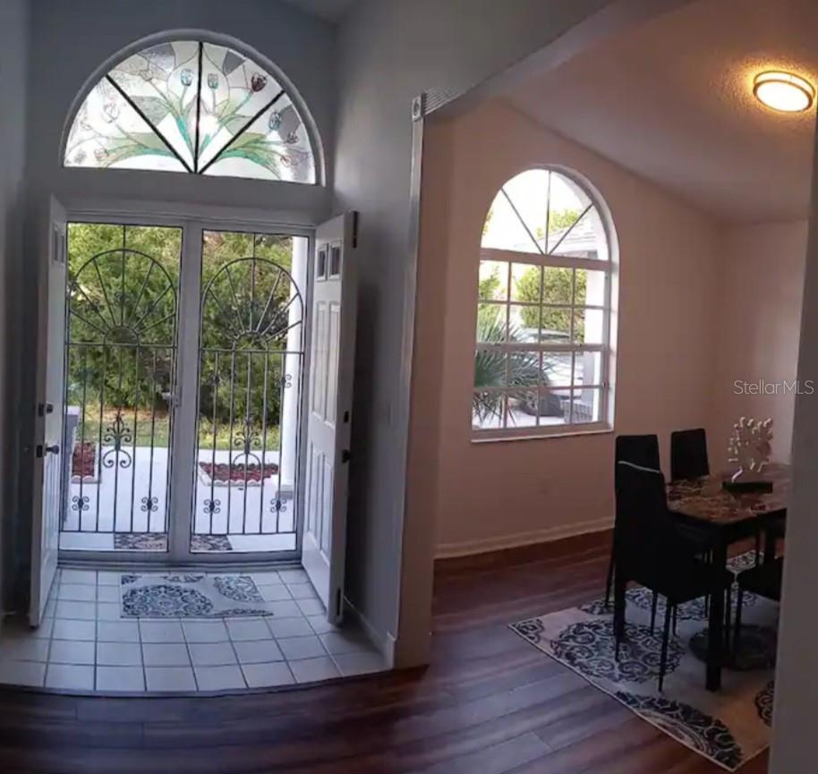 Image 7 of 28 For 2 Seagirt Court