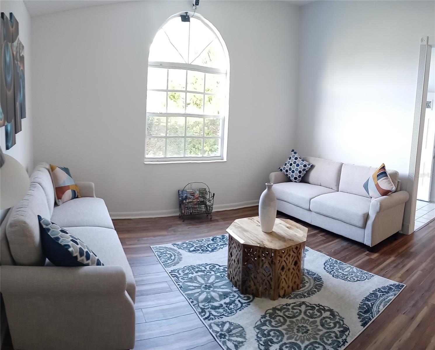 Image 9 of 28 For 2 Seagirt Court