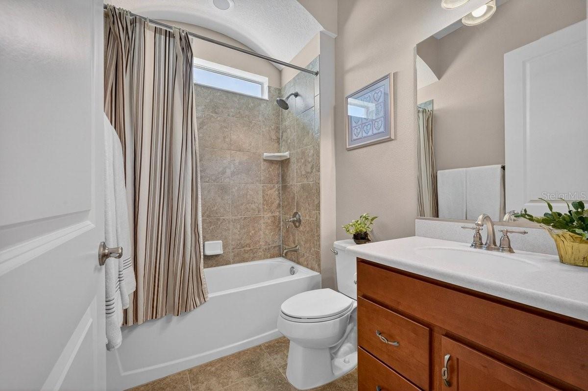 Image 12 of 75 For 6850 Forkmead Lane