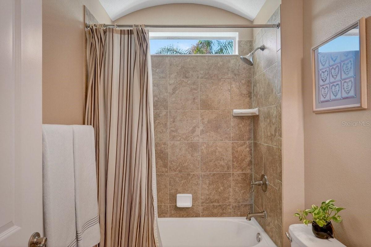 Image 13 of 75 For 6850 Forkmead Lane