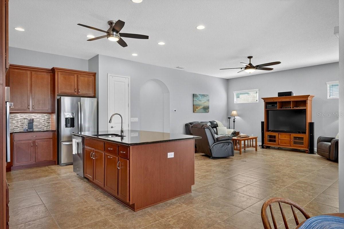 Image 21 of 75 For 6850 Forkmead Lane