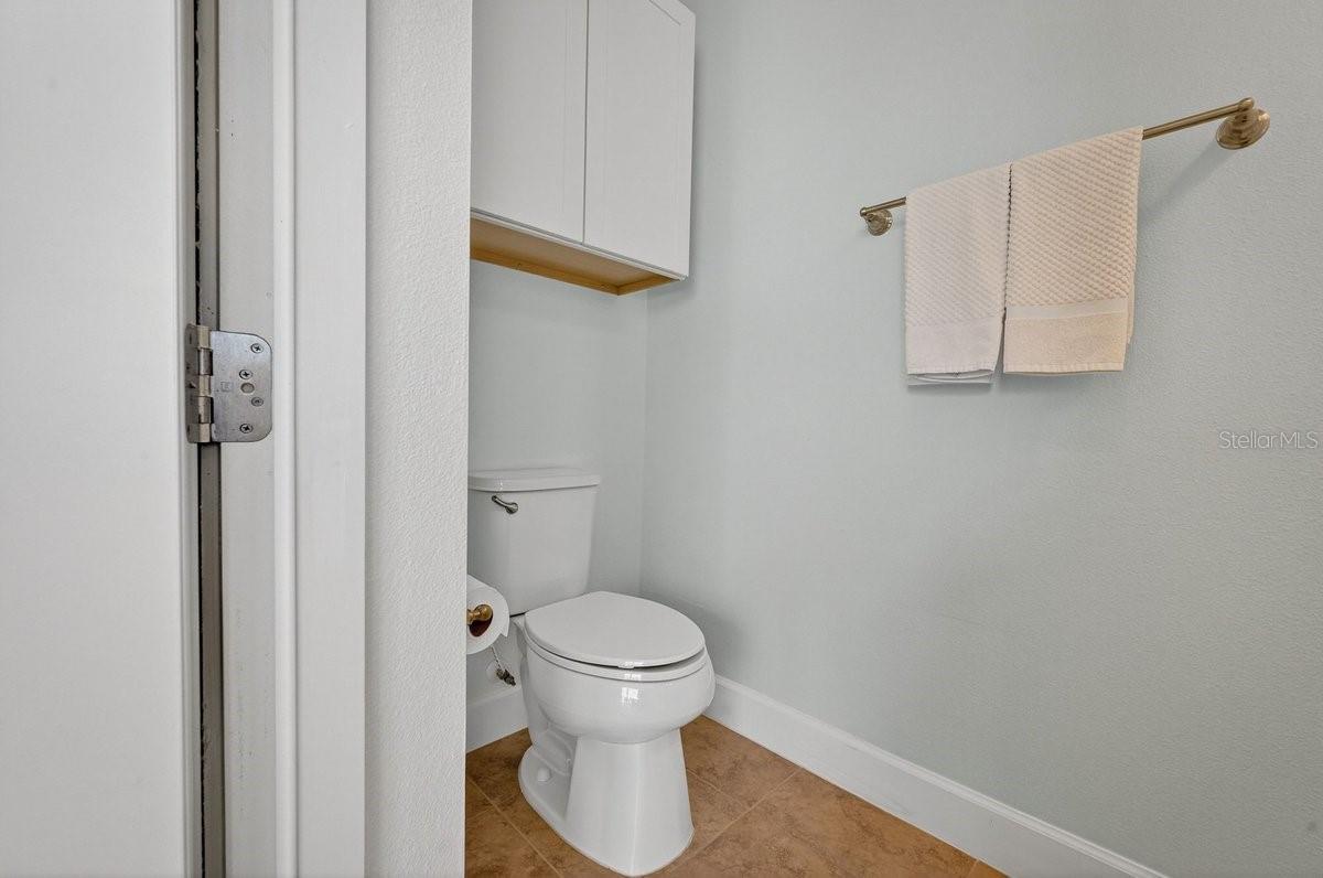 Image 38 of 75 For 6850 Forkmead Lane